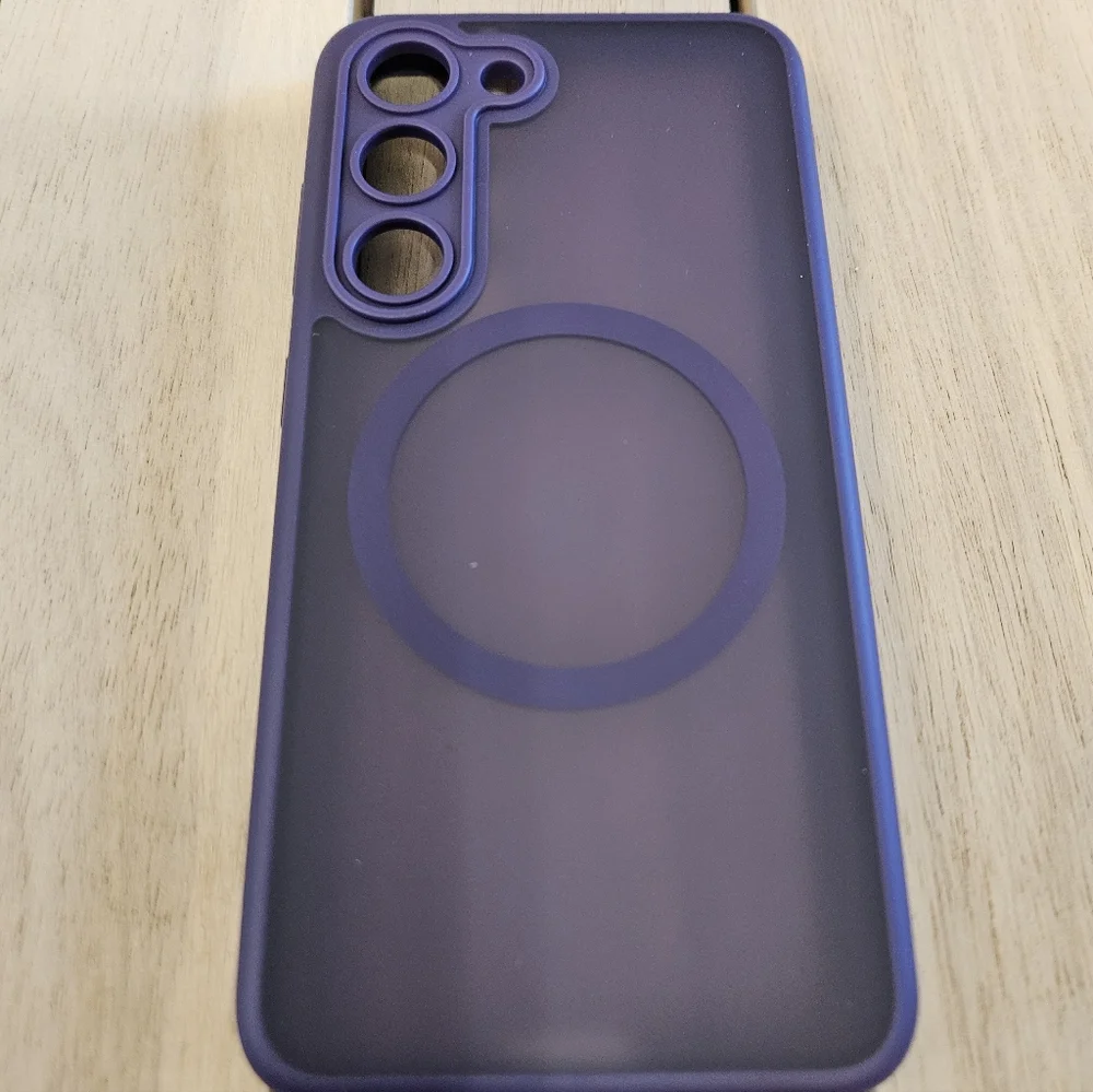 CANSHN magnetic case in Deep Purple for a Samsung S23. (NIB)